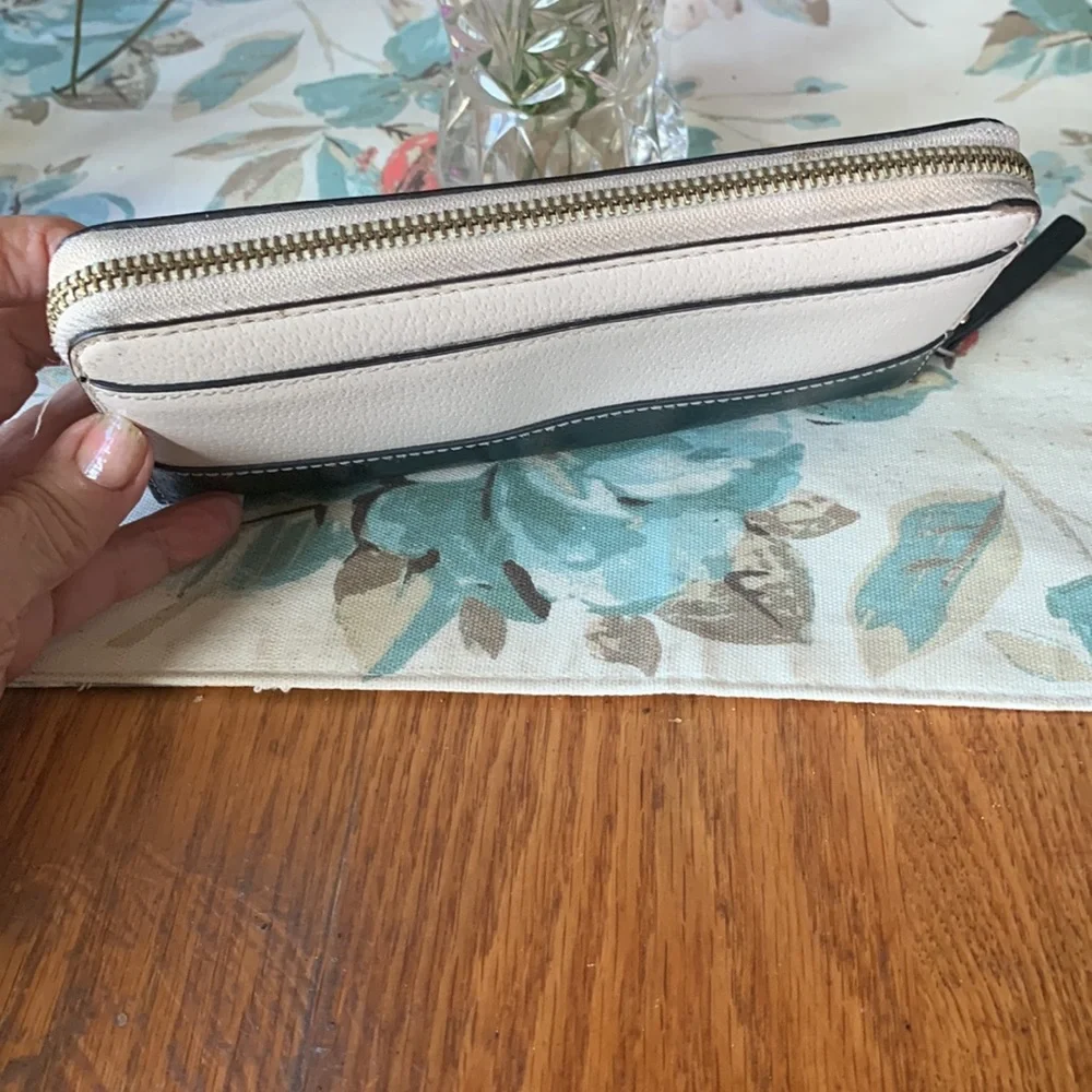 kate spade very good